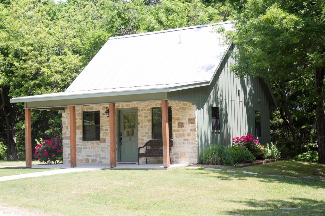 Nrs Event Center & Guest Ranch Hotel Decatur Bagian luar foto