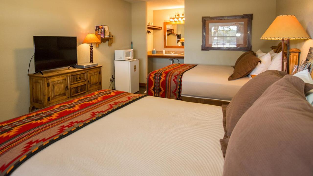 Nrs Event Center & Guest Ranch Hotel Decatur Bagian luar foto