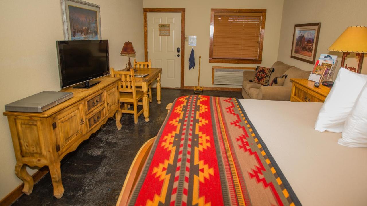 Nrs Event Center & Guest Ranch Hotel Decatur Bagian luar foto